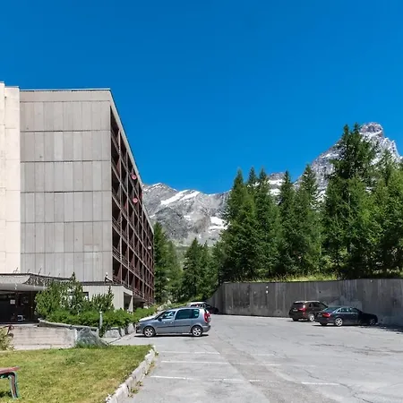 Mcx Vacation - Il Cervino Sul Terrazzo, Family With Panoramic Terrace, Close To The Lift! شقة بيريوِل تْشيرفينيا